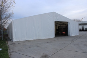 Raktársátor 17,5 méter széles-26